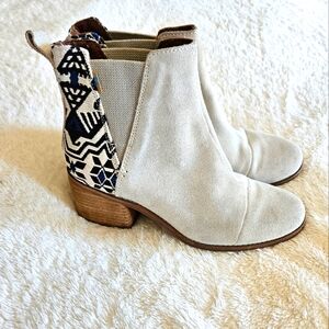 Toms Aztec suade ankle boots